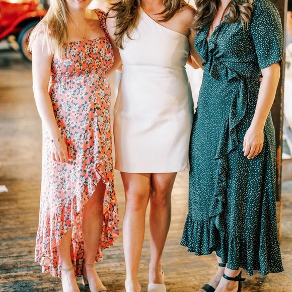 Likely Kelley dress, worn once size 12. Perfect for bridal shower or rehearsal! - Picture 1 of 8